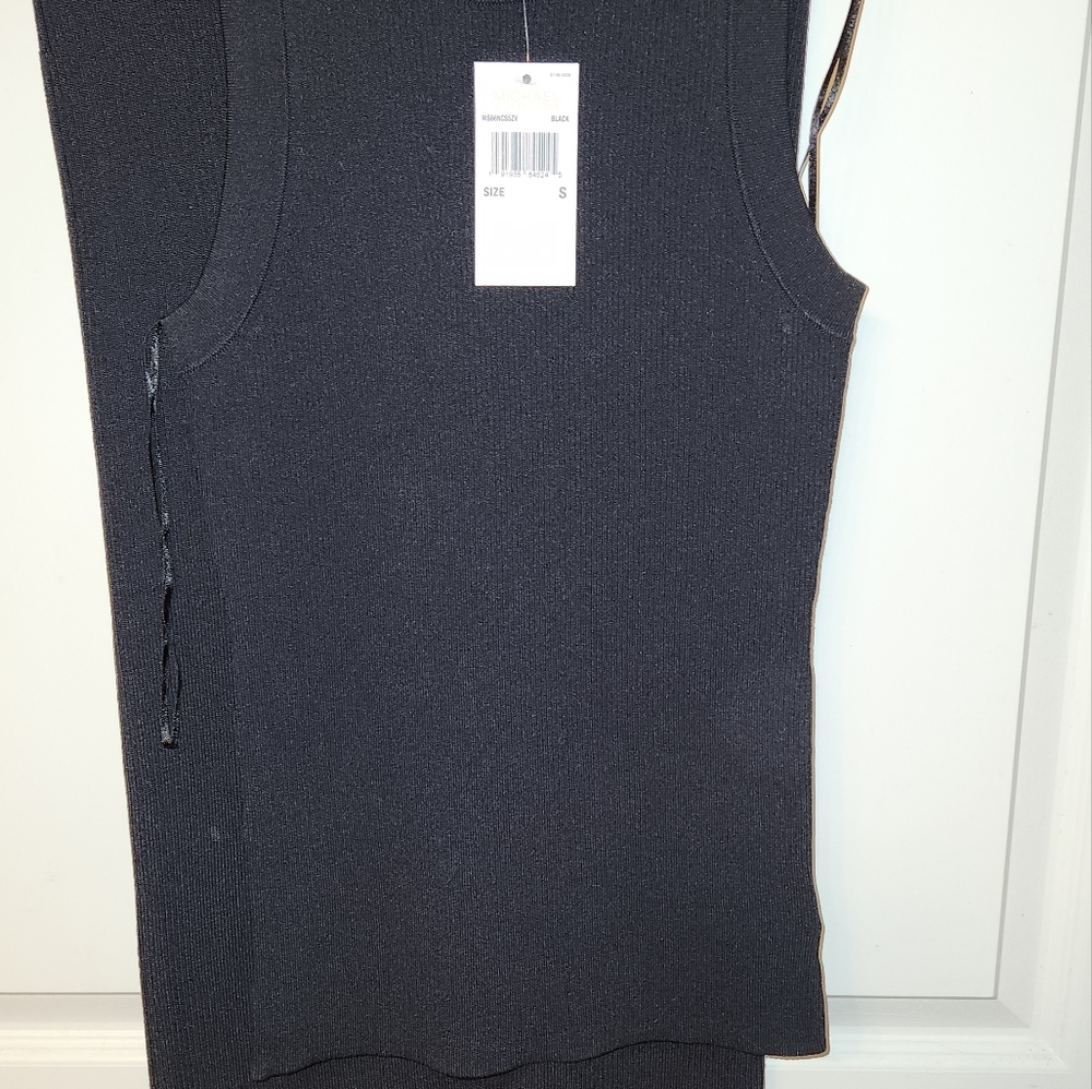MICHAEL KORS Ribbed Tank Top. SIZE Small. BLACK.